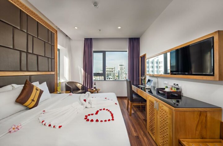 Phòng Deluxe Giường Đôi